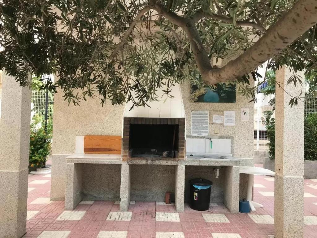Mila Sloneczny Apartament W Torrevieja Centrum Esterno foto